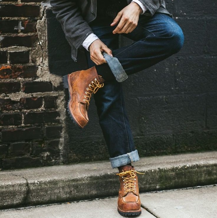 راهنمای ست کردن بوت چرم در پاییز و زمستان 2025-2026