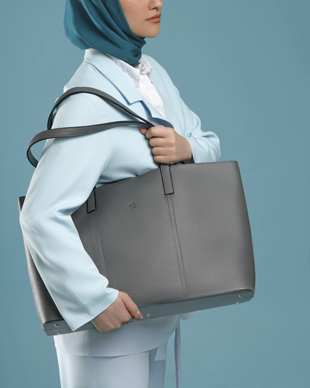 چگونه کیف چرم مناسب فرم بدن انتخاب کنیم؟