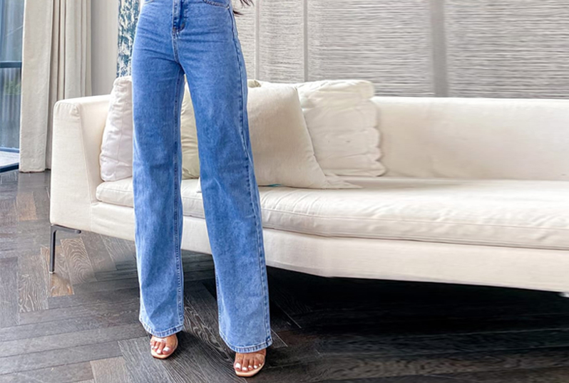 شلوار جین راسته (Straight Leg Jean)