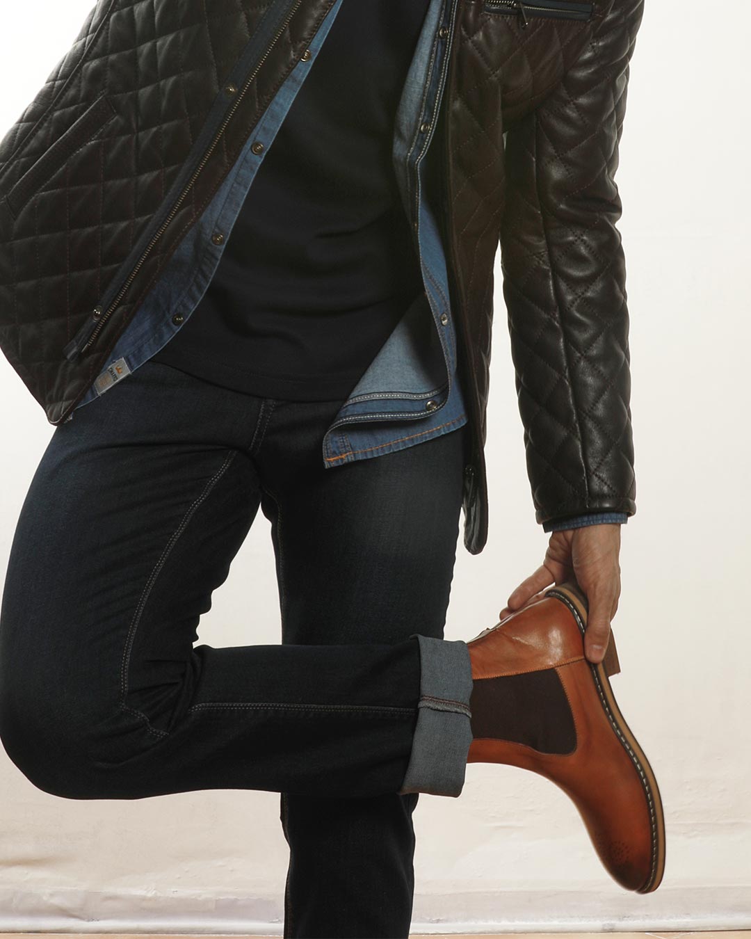 بوت چلسی با شلوار جین