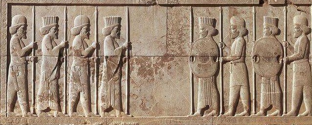 کفش سربازهای هخامنشی