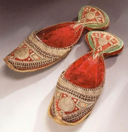 صندل چرم زمان قاجار